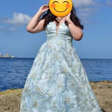 QUINCE XV dress or Prom size XXL