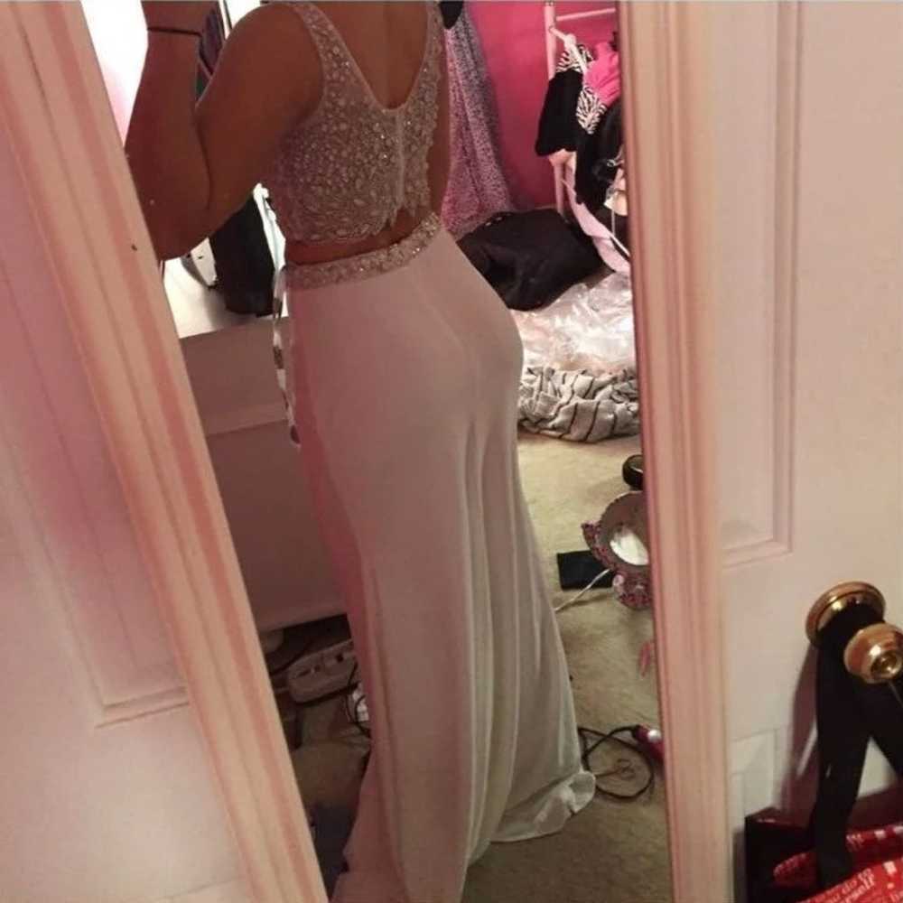 White two piece prom dress - image 3