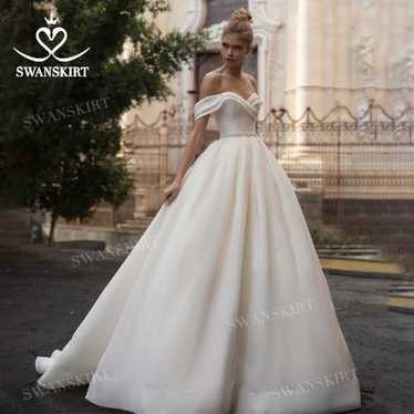 Fashion Crystal Sleeveless Wedding Dress - image 1