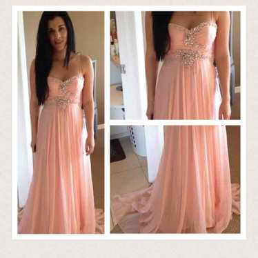 Beautiful light pink dress