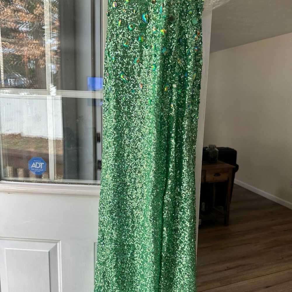 Green embellished prom gown - image 2