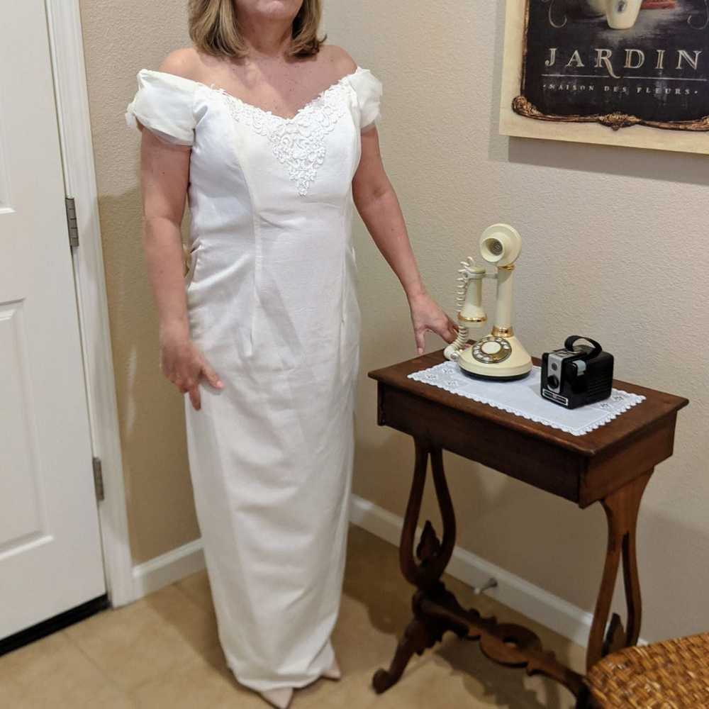 Vintage Cream Off Shoulder Wedding Dress - image 2