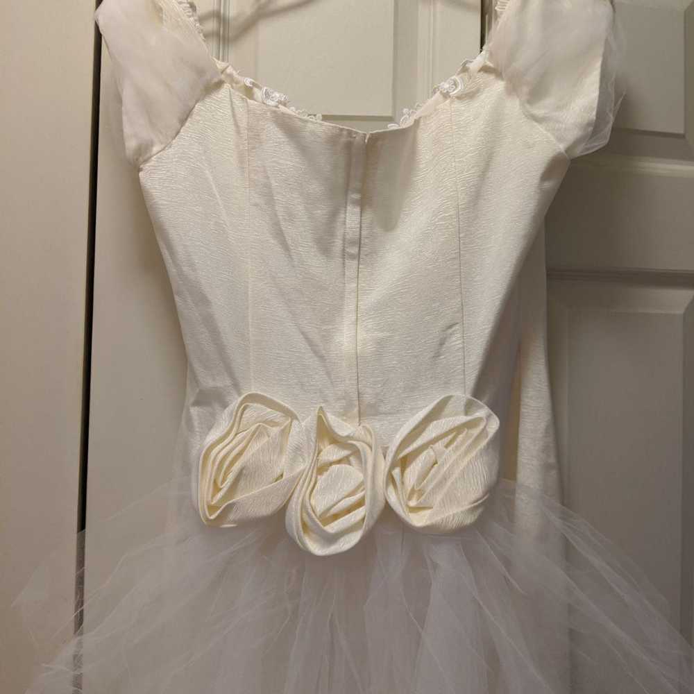 Vintage Cream Off Shoulder Wedding Dress - image 6