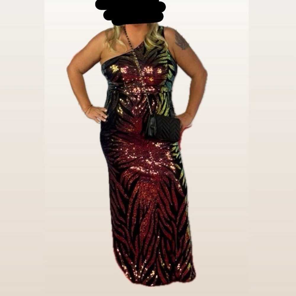 Prom or gala dress - image 1