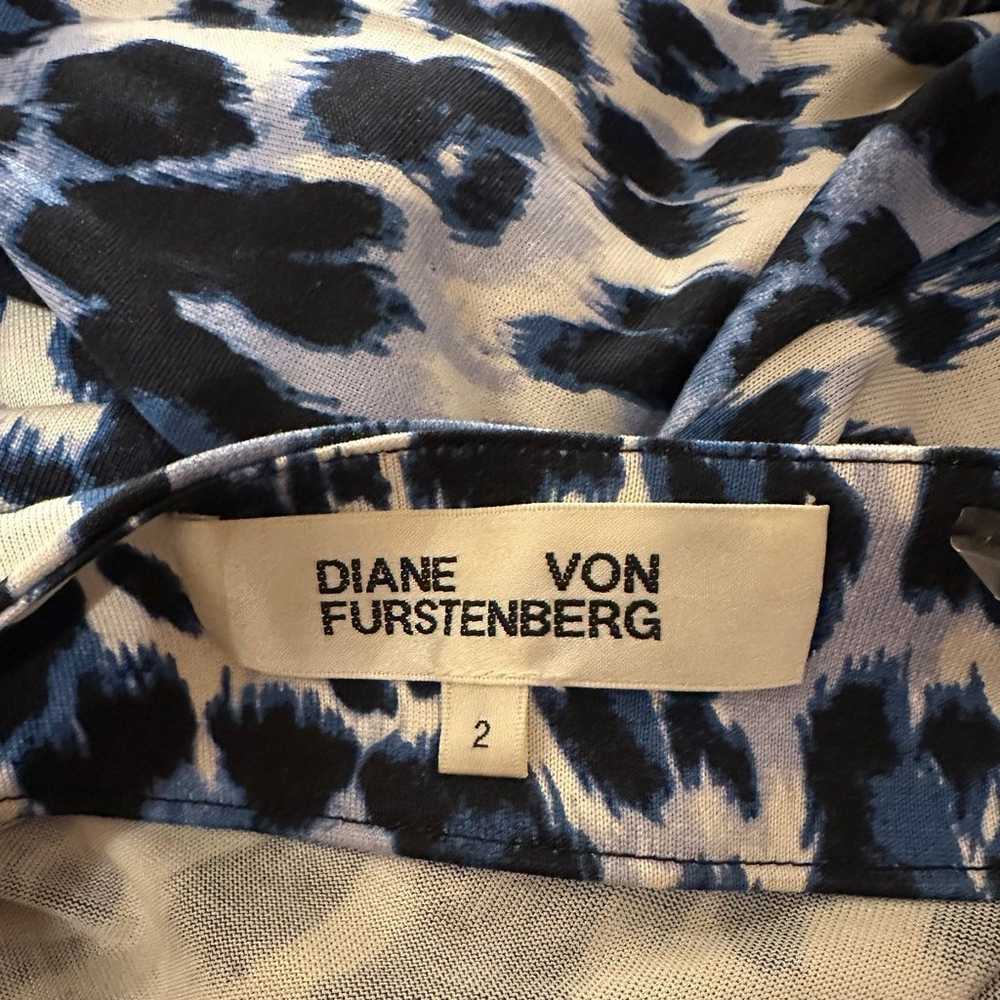 Diane Von Furstenberg DVF Julian Two Silk Heritag… - image 6
