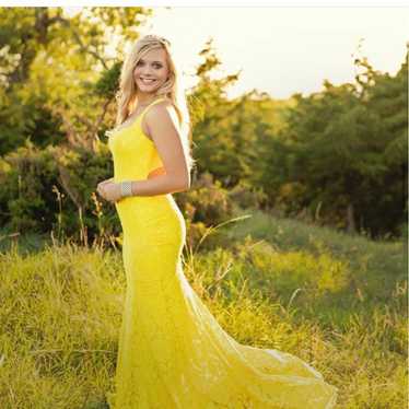 Yellow lace dress - image 1