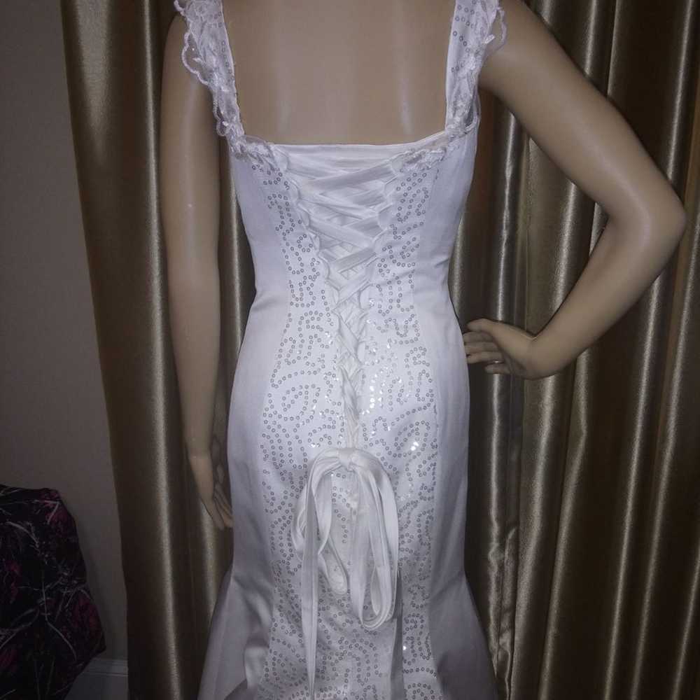 Mermaid Wedding Dress - image 5