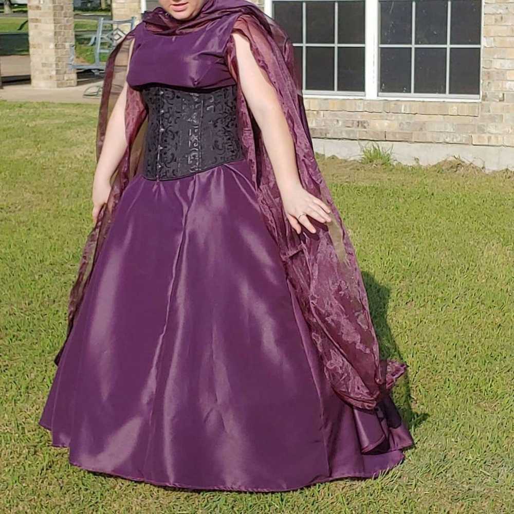 Purple dress and cloak - image 3