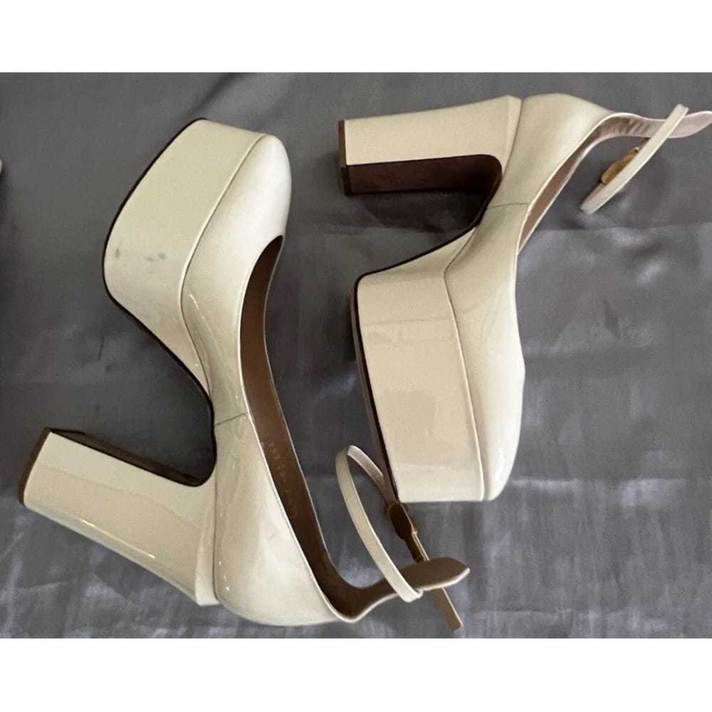Valentino Garavani Tan-go patent leather heels - image 6