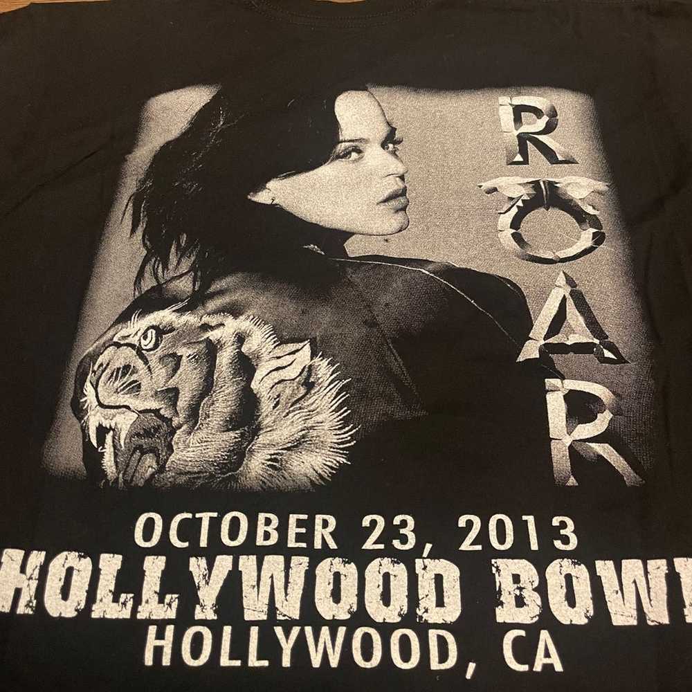 Men’s Katy Perry “Roar Tour ” Graphic T-shirt (No… - image 4