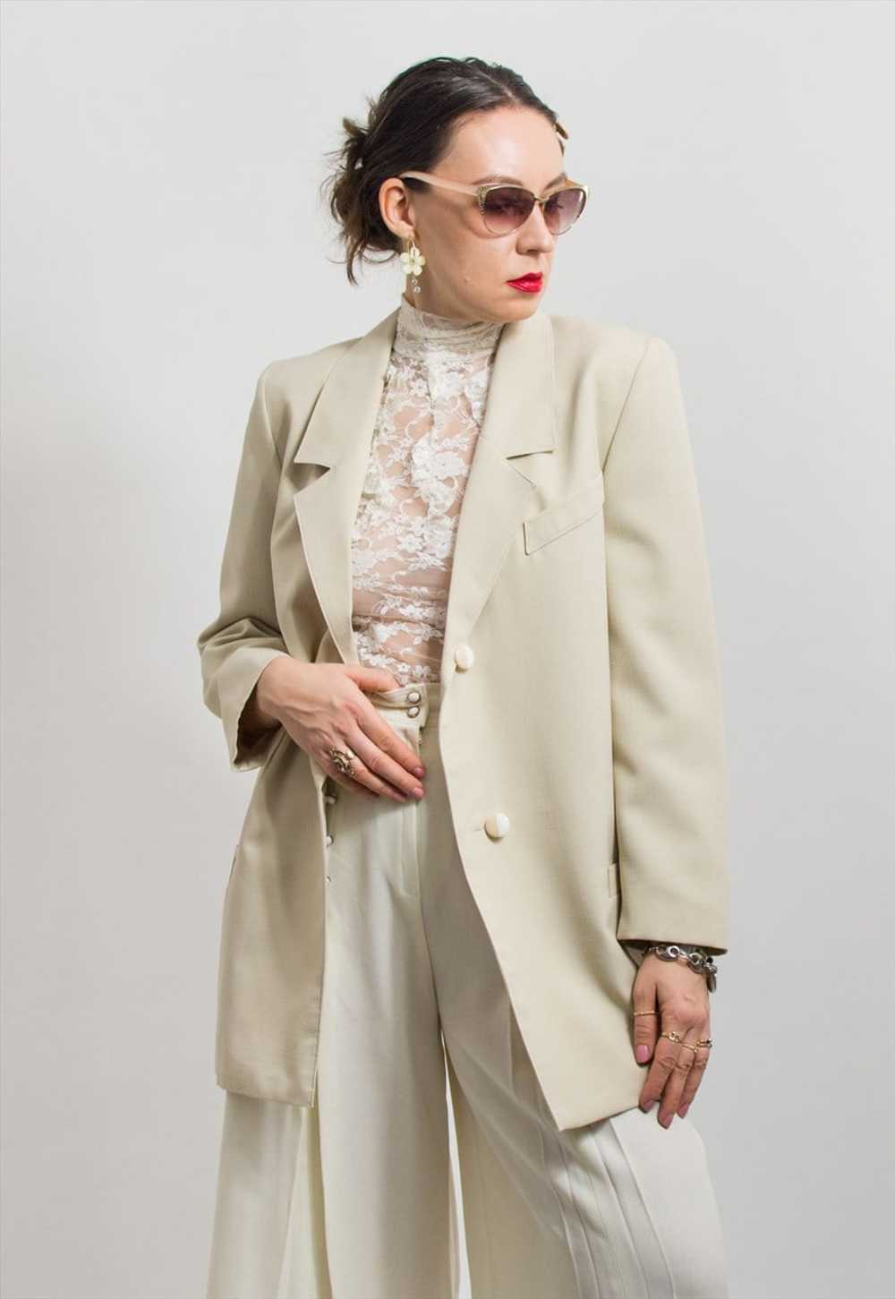 Vintage 90's minimalist blazer in cream formal ja… - image 1