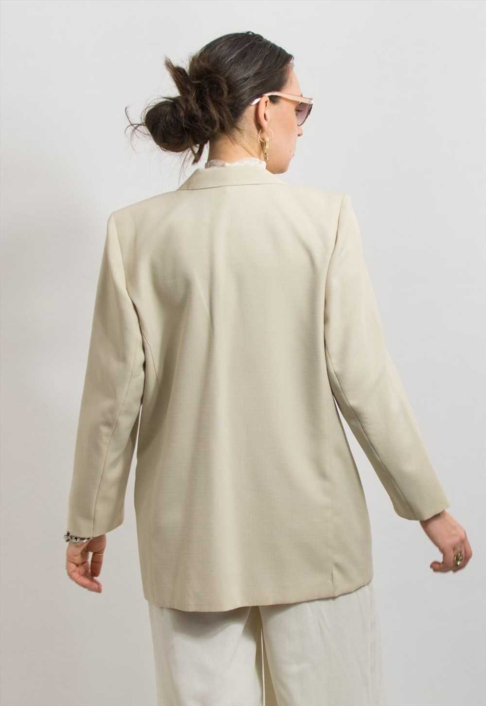 Vintage 90's minimalist blazer in cream formal ja… - image 2