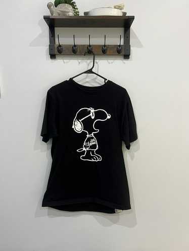 Uniqlo KAWS X SNOOPY TEE