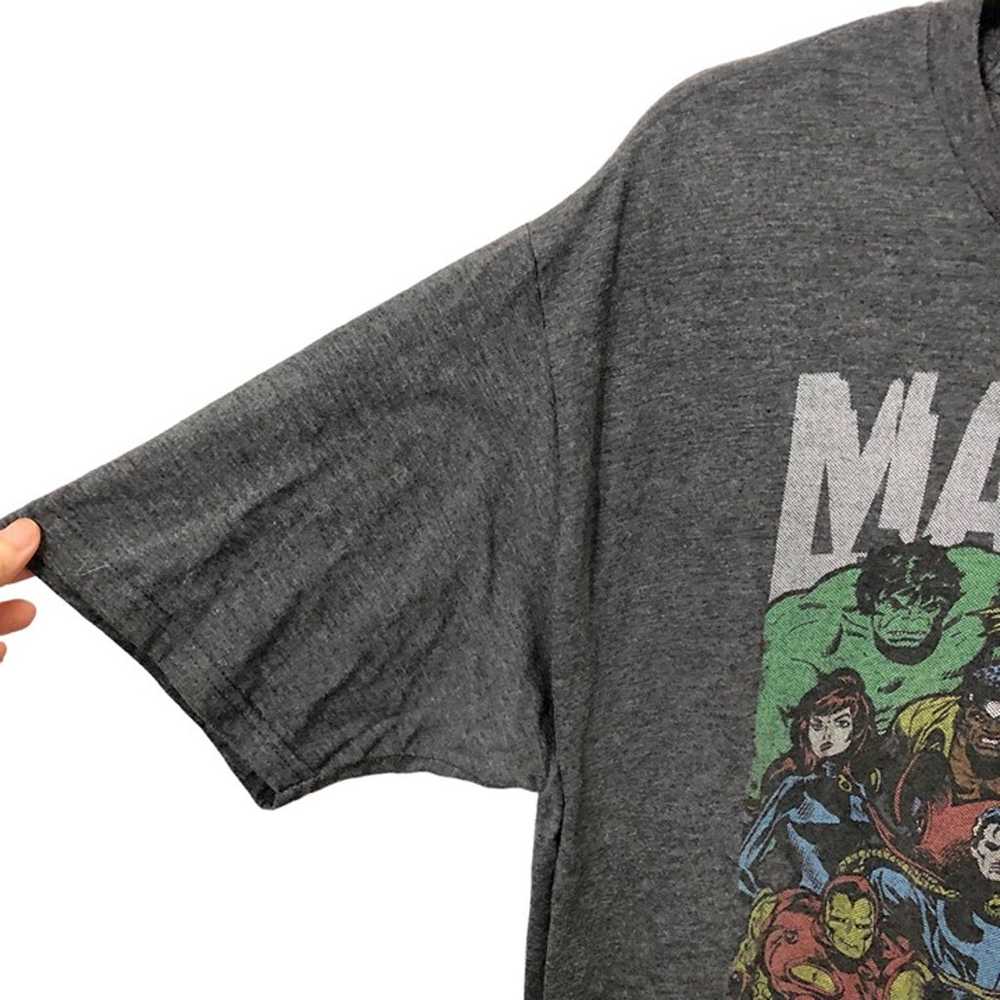 Marvel Gray Front Print Crewneck Short Sleeve T-s… - image 5