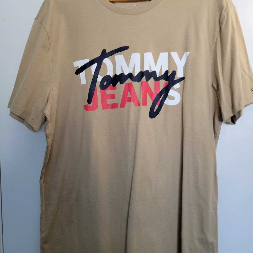 Tommy Hilfiger Men's T-shirt Bundle Qty-3 - image 6