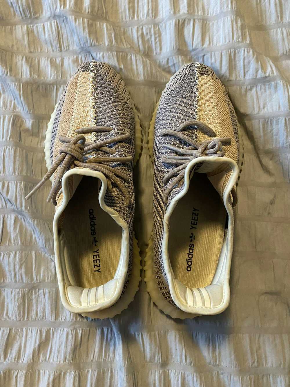 Adidas Yeezy 350 Ash Pearl - image 3