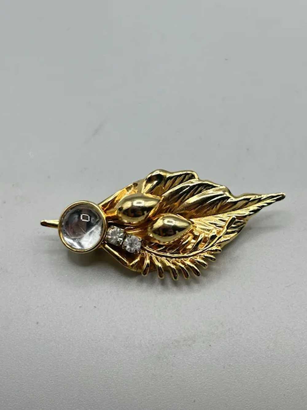 Vintage 90s Pin Brooch Shiny Gold Tone Feather Le… - image 2