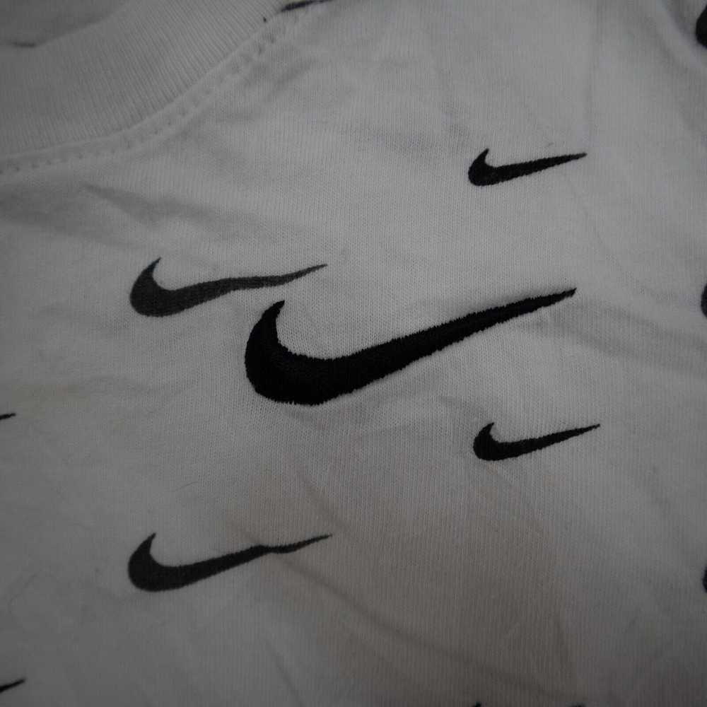 Nike Boys Graphics Logo T-Shirt Short Sleeves Rou… - image 6