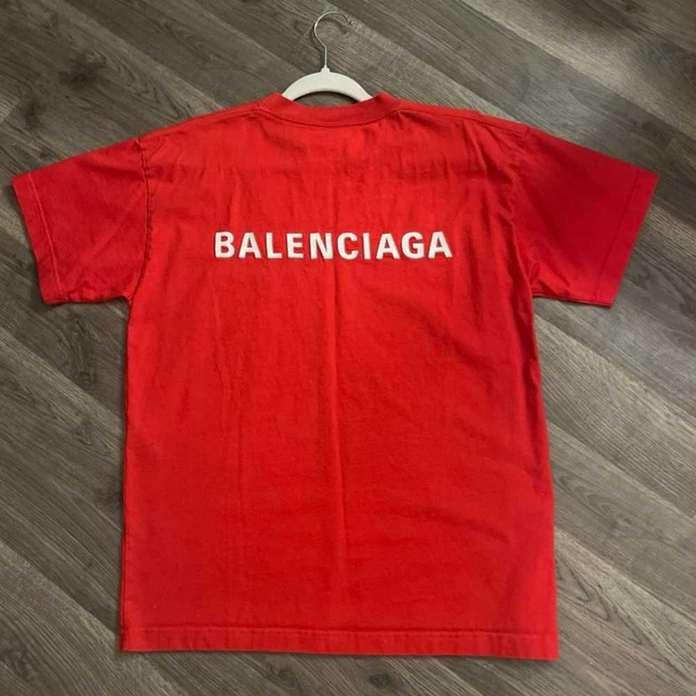 red balenciaga classic logo t shirt - image 2