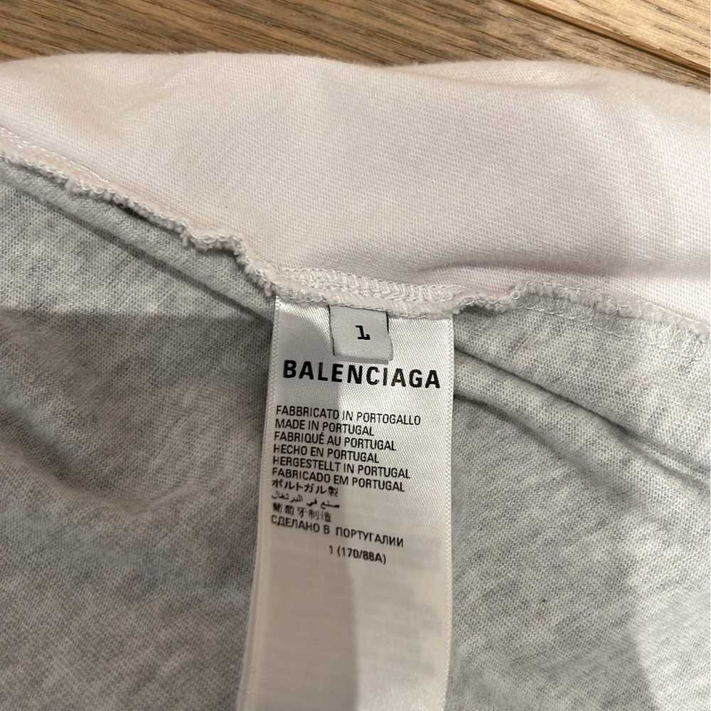 Balenciaga T-Shirt Upside Down OFFERS ACCEPTED in… - image 4