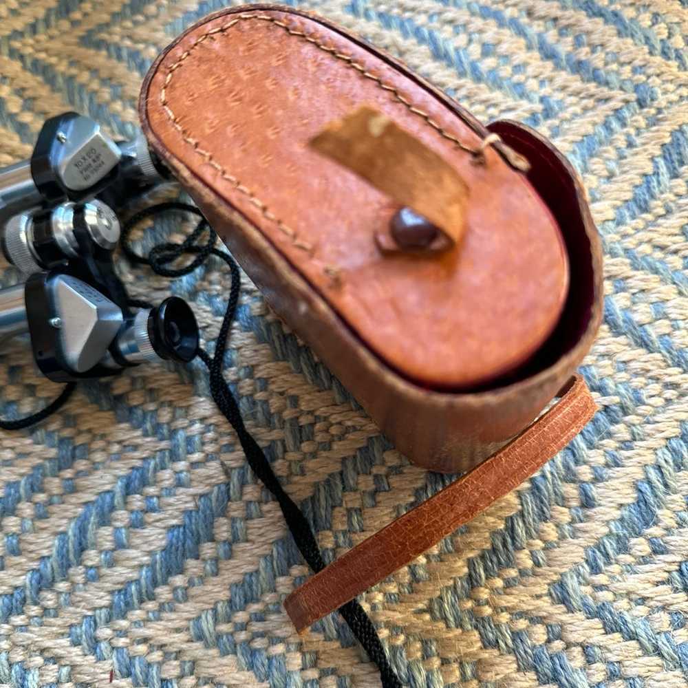 Binoculars with original Vintage Leather case - image 7