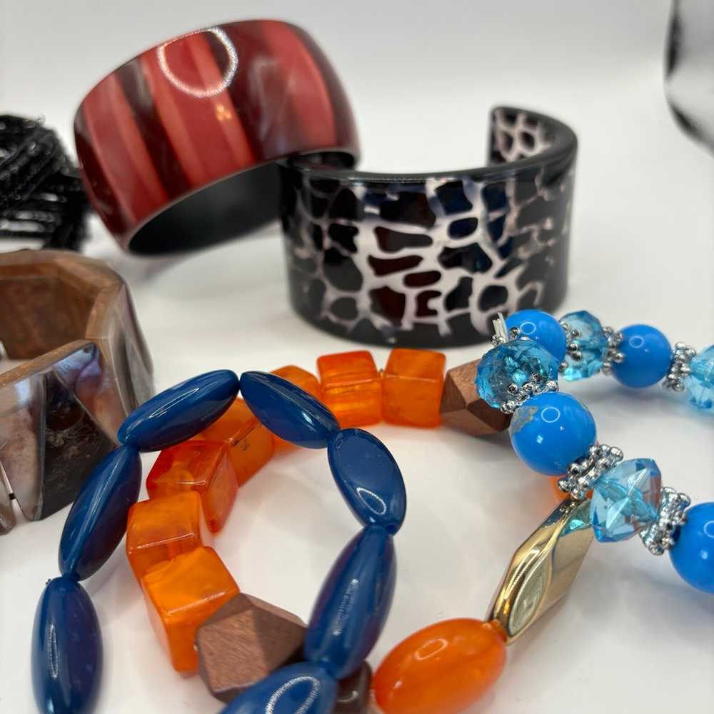 Fun lot of Vintage Lucite & Plastic Bracelets! - image 2