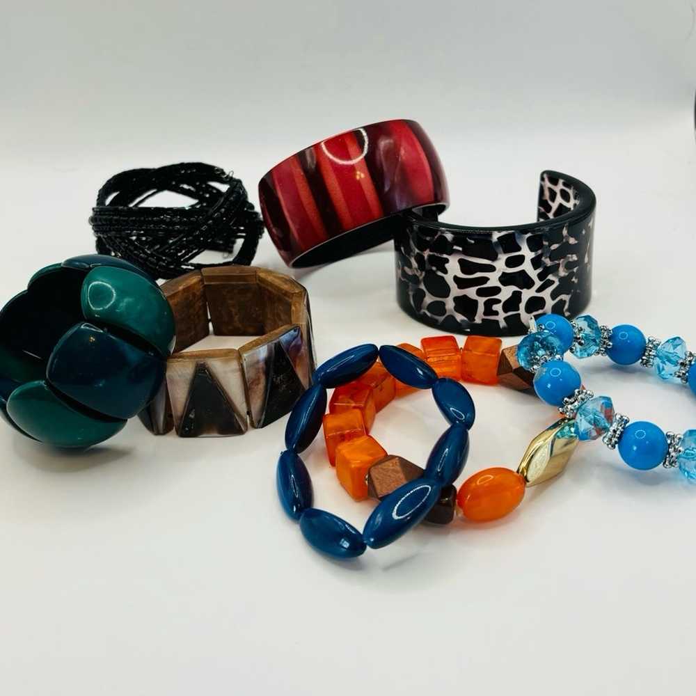 Fun lot of Vintage Lucite & Plastic Bracelets! - image 4