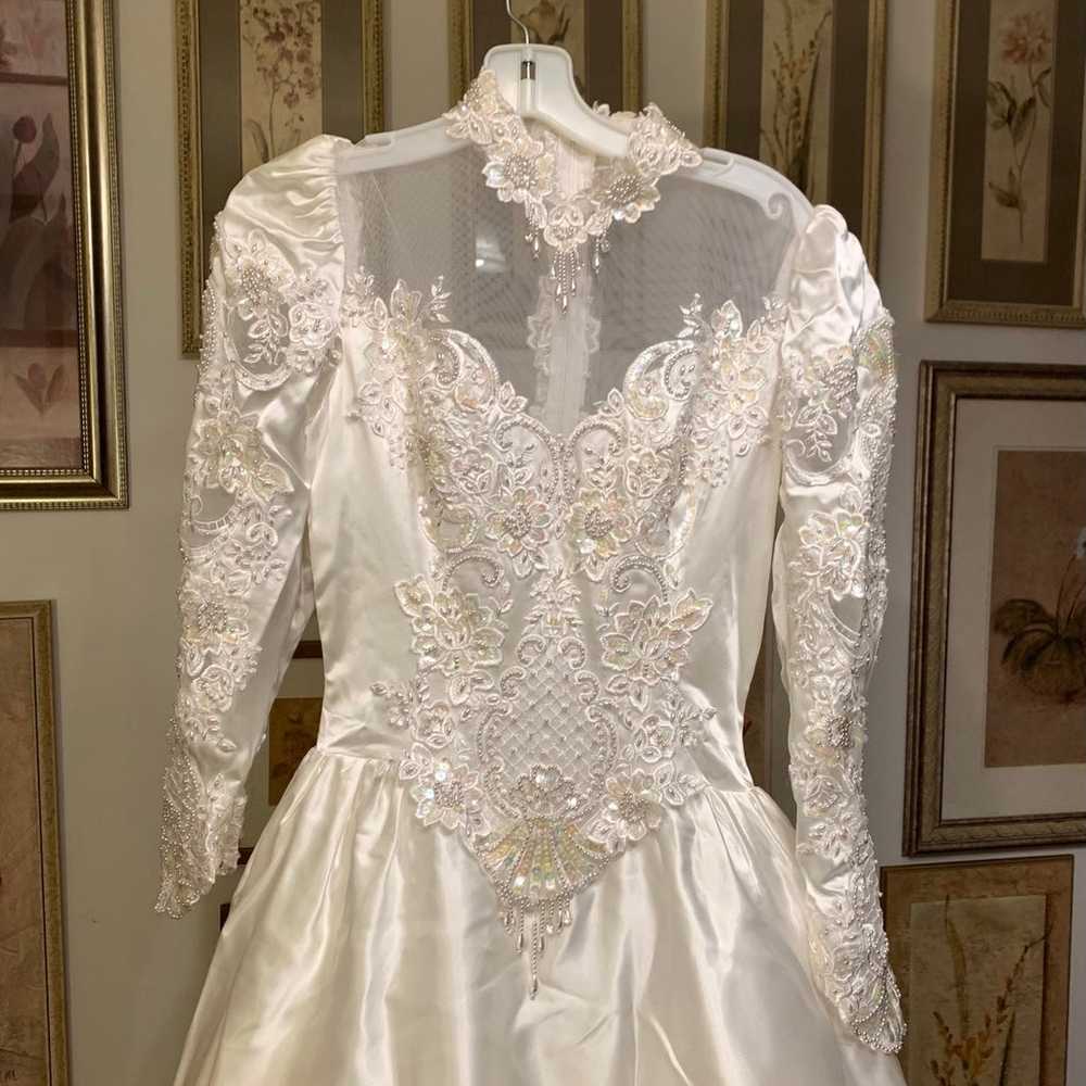 90’s ivory lace long sleeve wedding dress - image 2