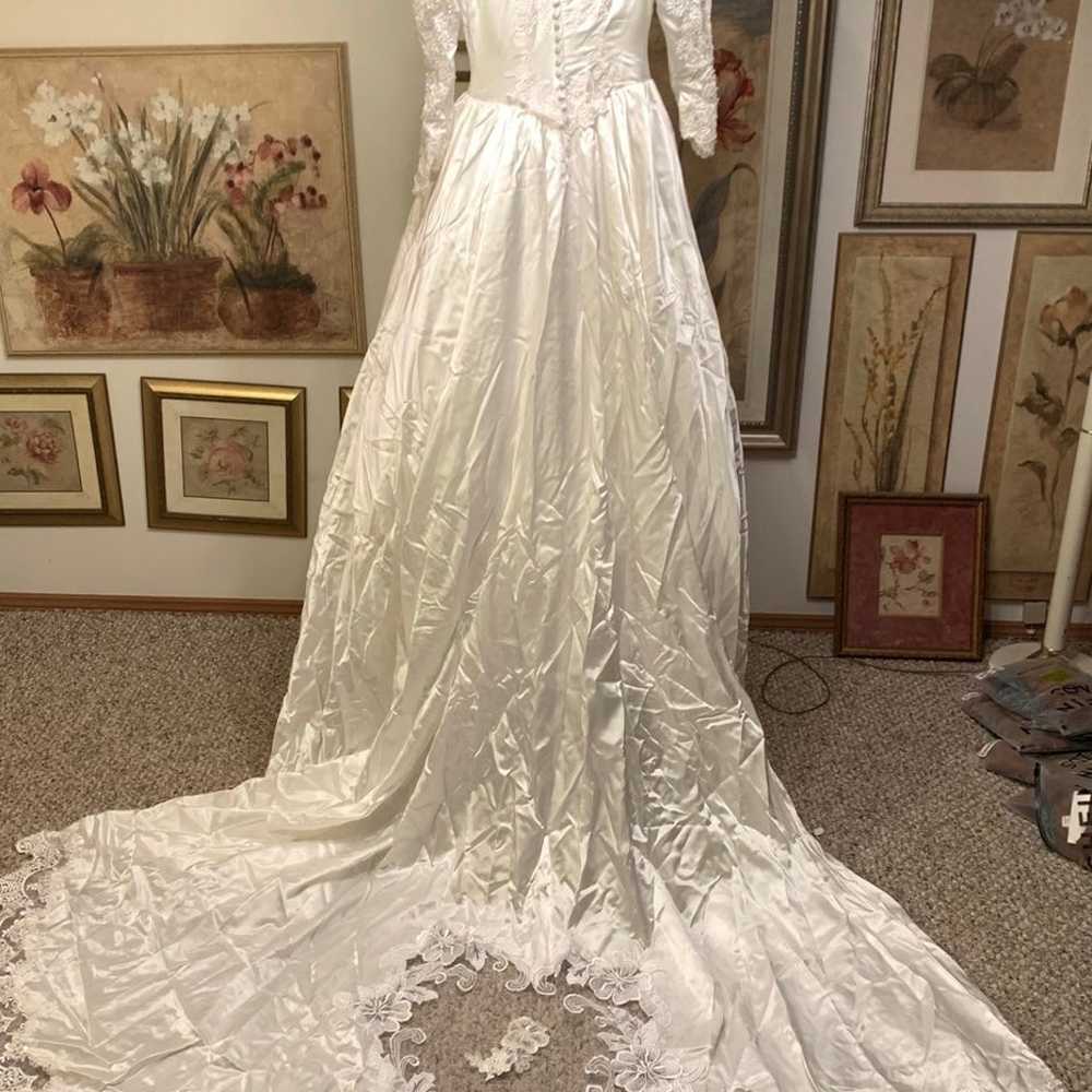 90’s ivory lace long sleeve wedding dress - image 3