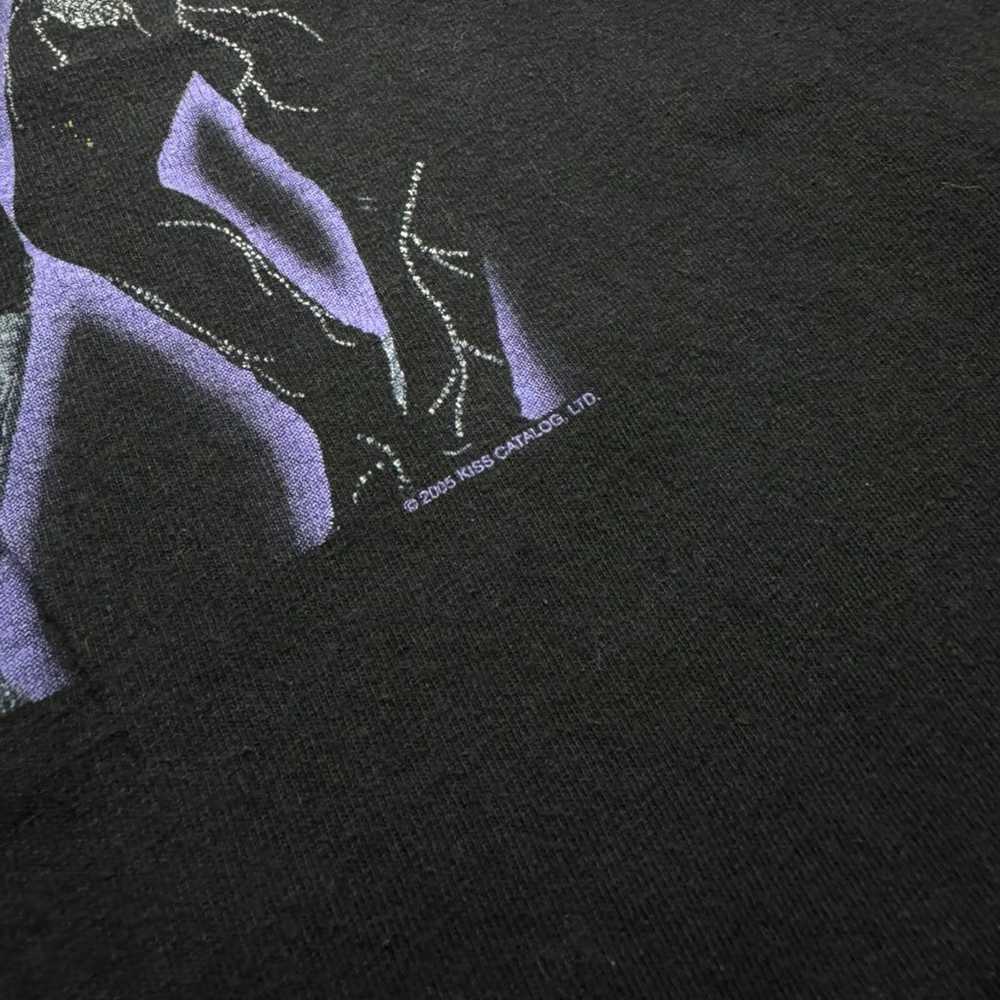 Vintage Kiss Tee - image 3