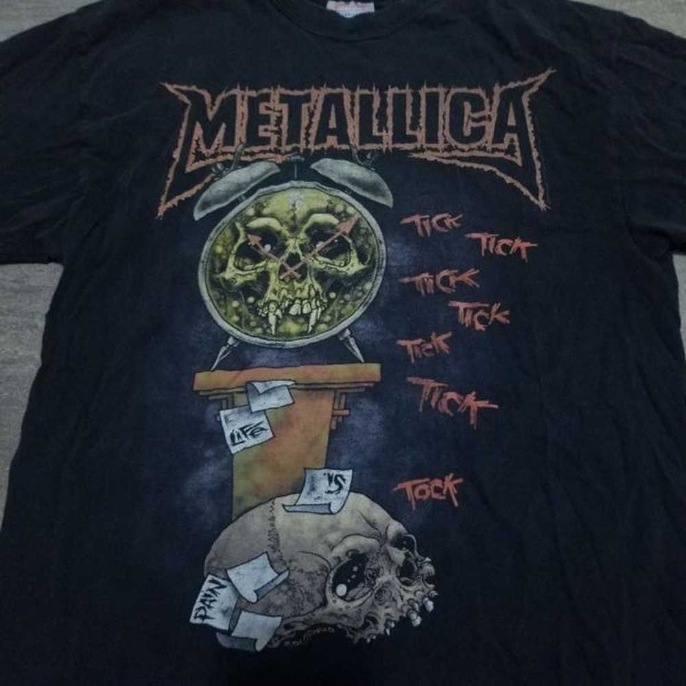 Metallica VTG Hanes Shirt Medium - image 2