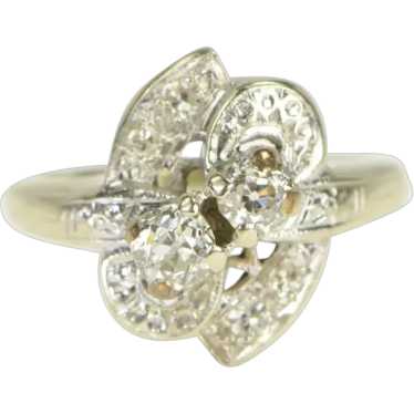 14K 1950's 0.55 Ctw Diamond Ornate Diamond Ring Si