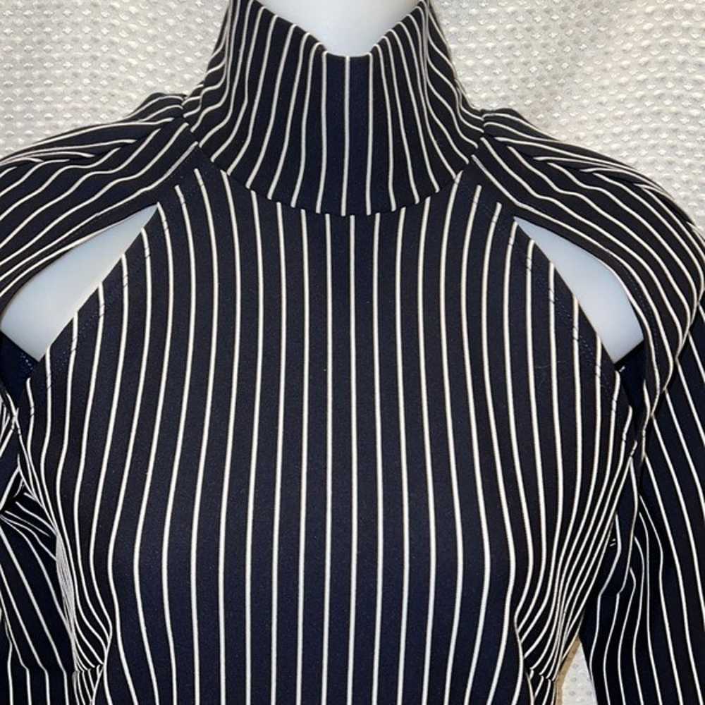 LPA Revolve Alima Navy striped backless dress Siz… - image 3