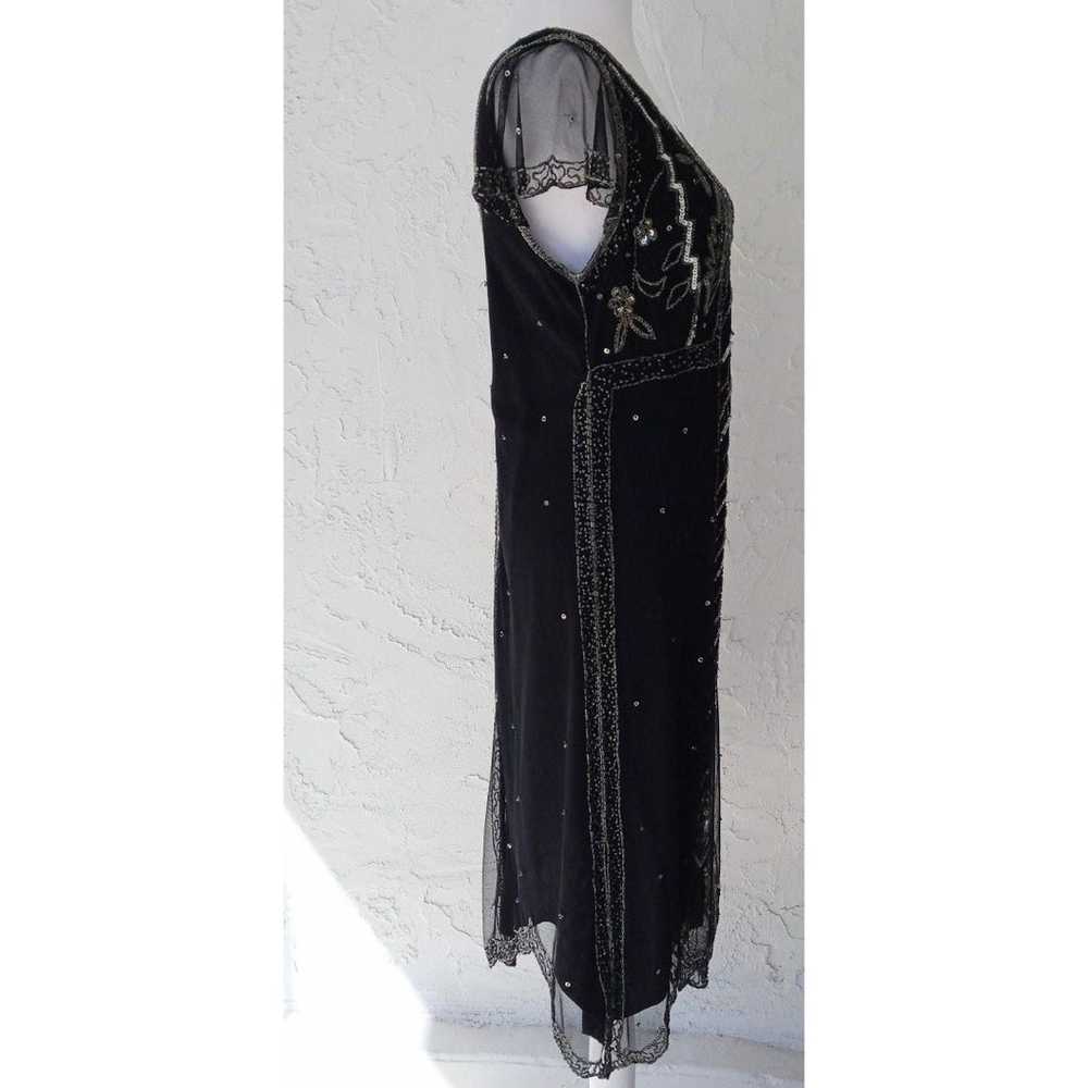 SCALA Vintage Black with Sequin & Beaded V-Neck D… - image 5