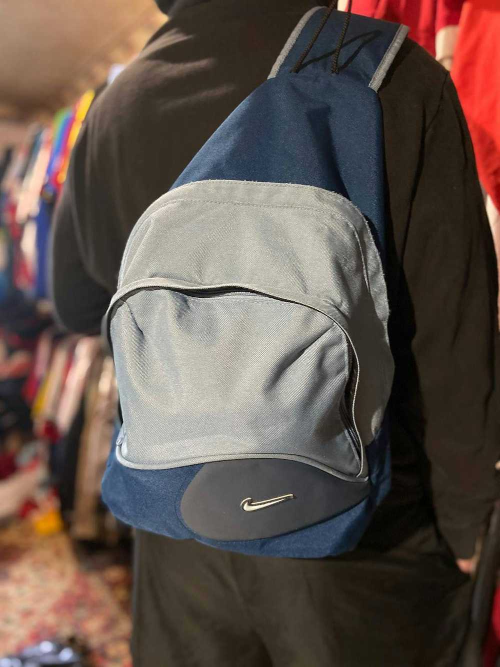 Nike × Streetwear × Vintage Vintage Nike Sling Ba… - image 1