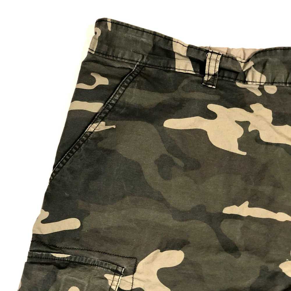 Faded Glory Camo Cargo Shorts 42 Green Camouflage… - image 4