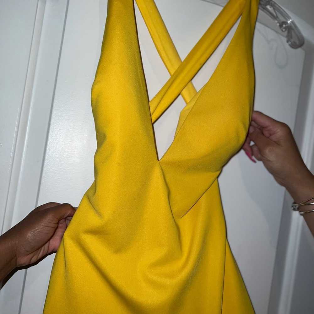 Canary yellow prom dress - image 3