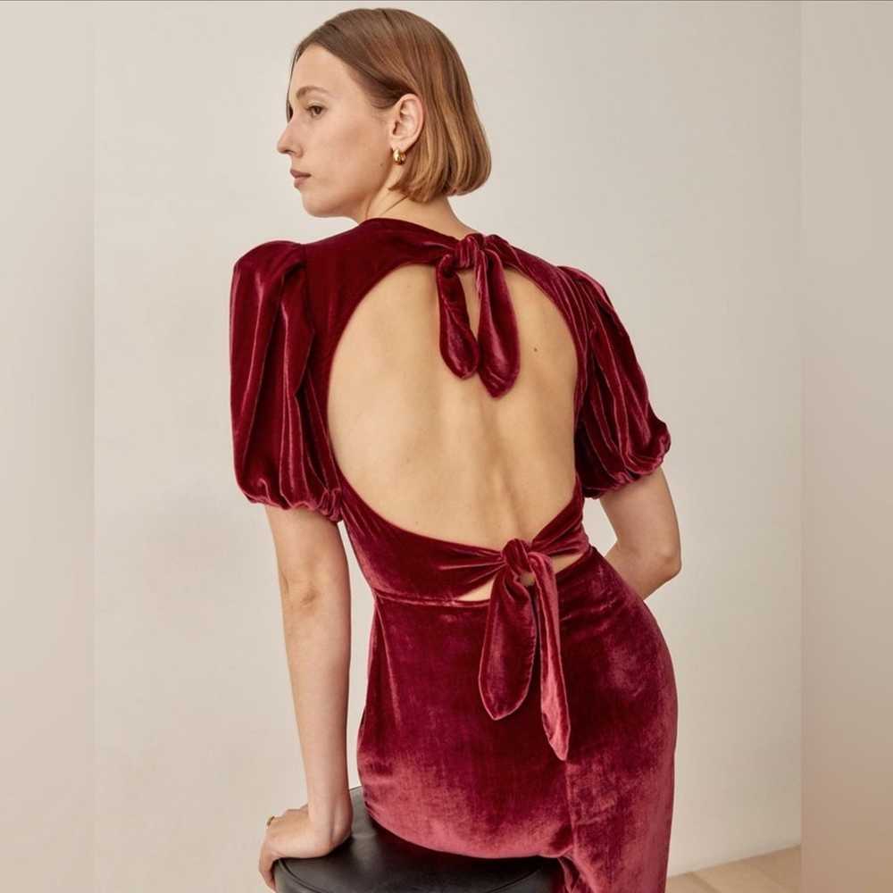 Reformation Livia Velvet Puff Sleeve Midi Dress i… - image 4