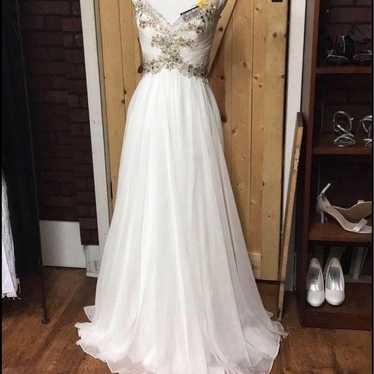 White prom/pageant dress