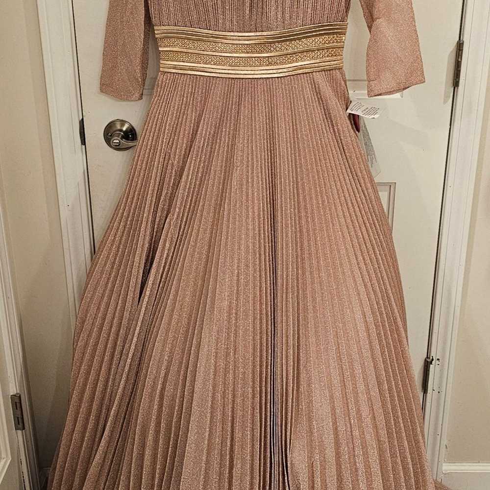 Size 8 Mac Duggal Formal Rose Gold Gown 50700 (mi… - image 4
