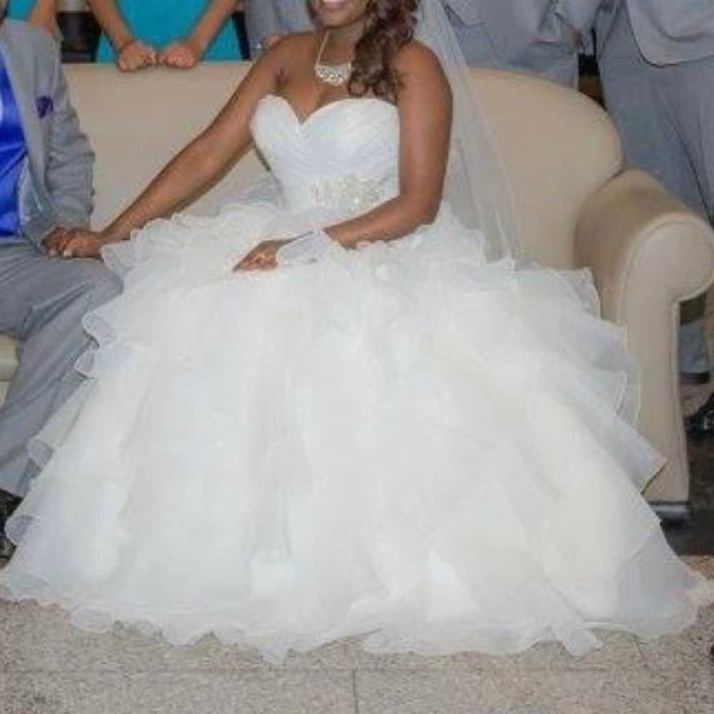 Allure Bridal Wedding Dress - image 1