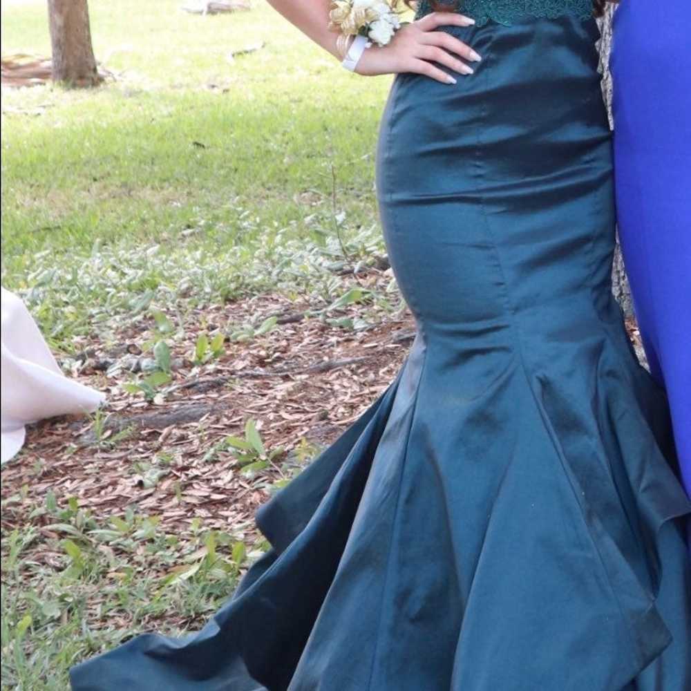 Faviana prom dress size 0 - image 1