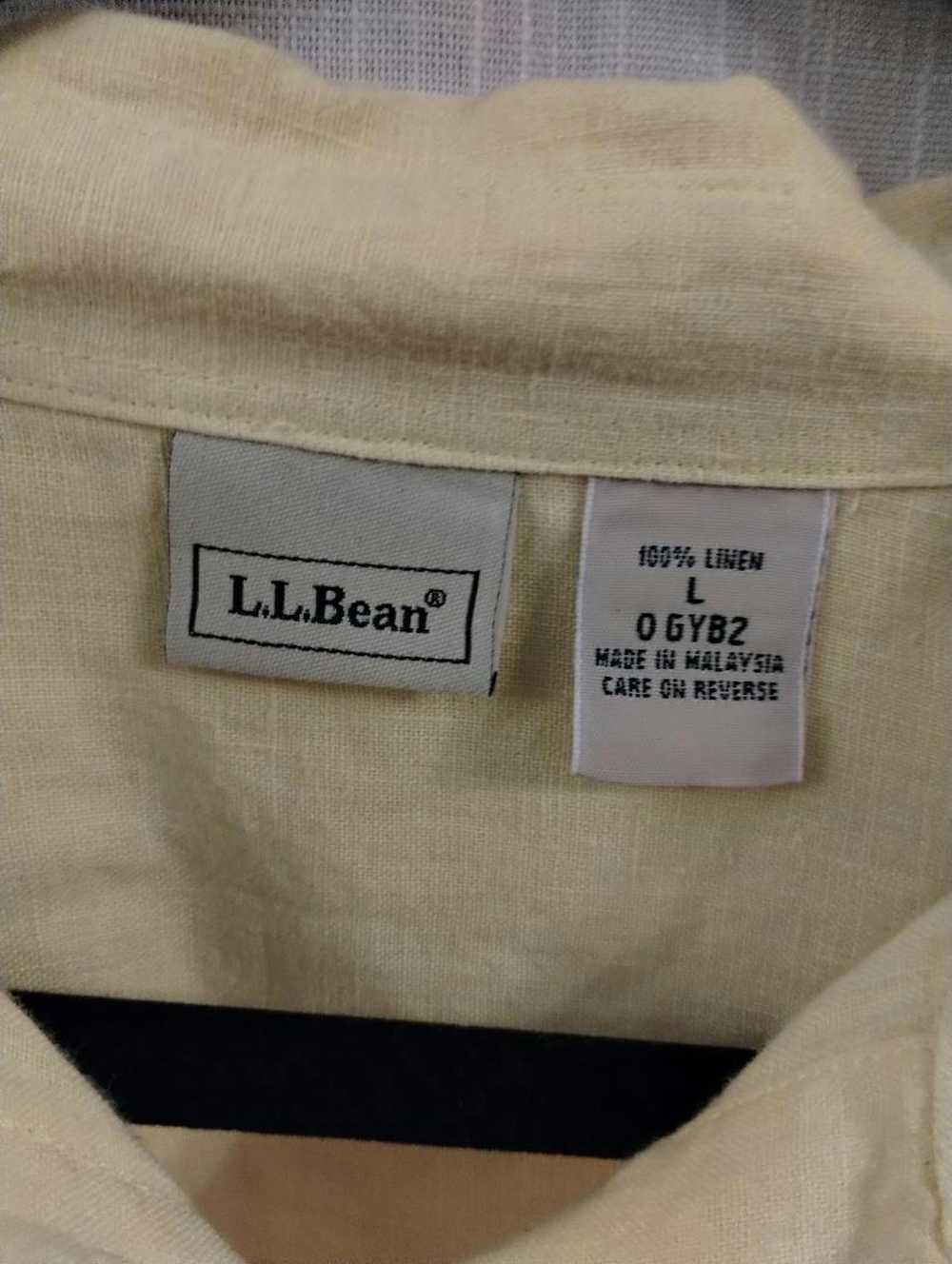 L.L. Bean Vintage 100% Linen Button Front Shirt - image 3