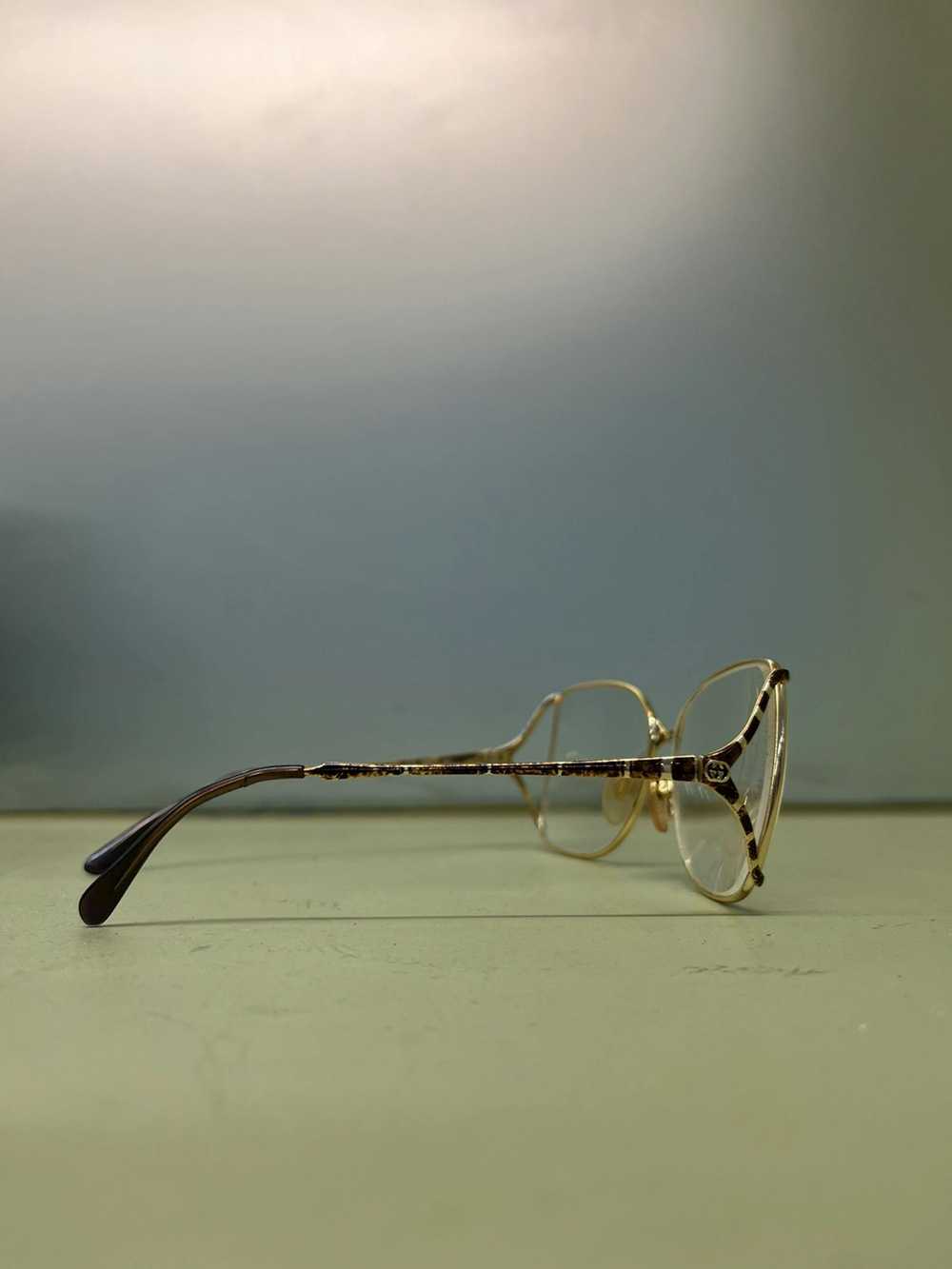 Gucci Gucci GG220 Vintage Oversized Glasses - image 6