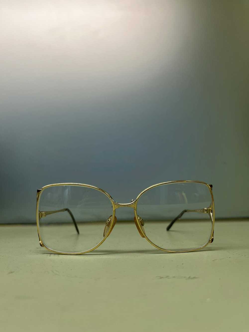 Gucci Gucci GG220 Vintage Oversized Glasses - image 8