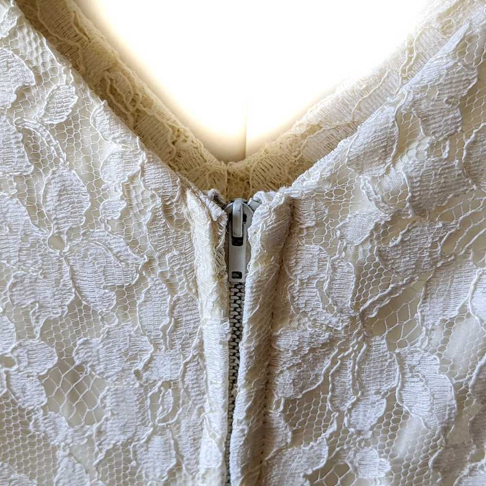 Vintage Ivory Lace Midi Wedding Dress Size Small - image 4