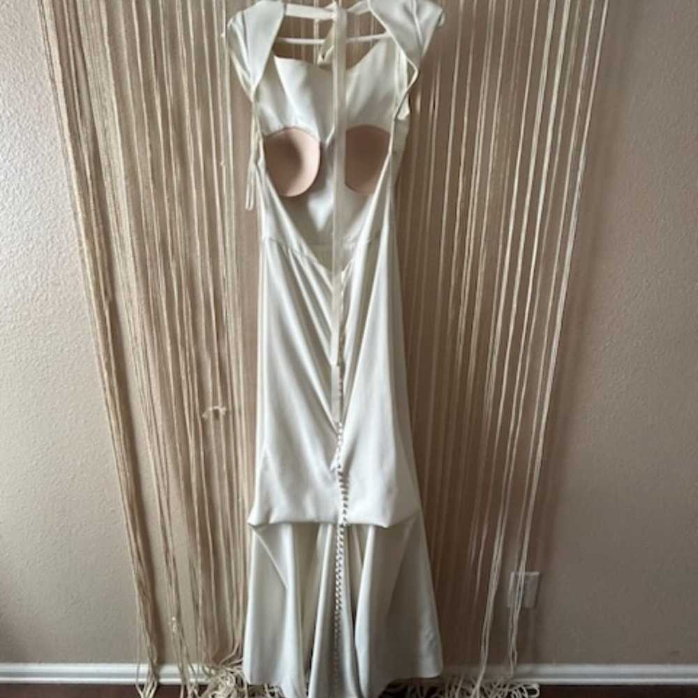Blue Willow Wedding Dress - image 4
