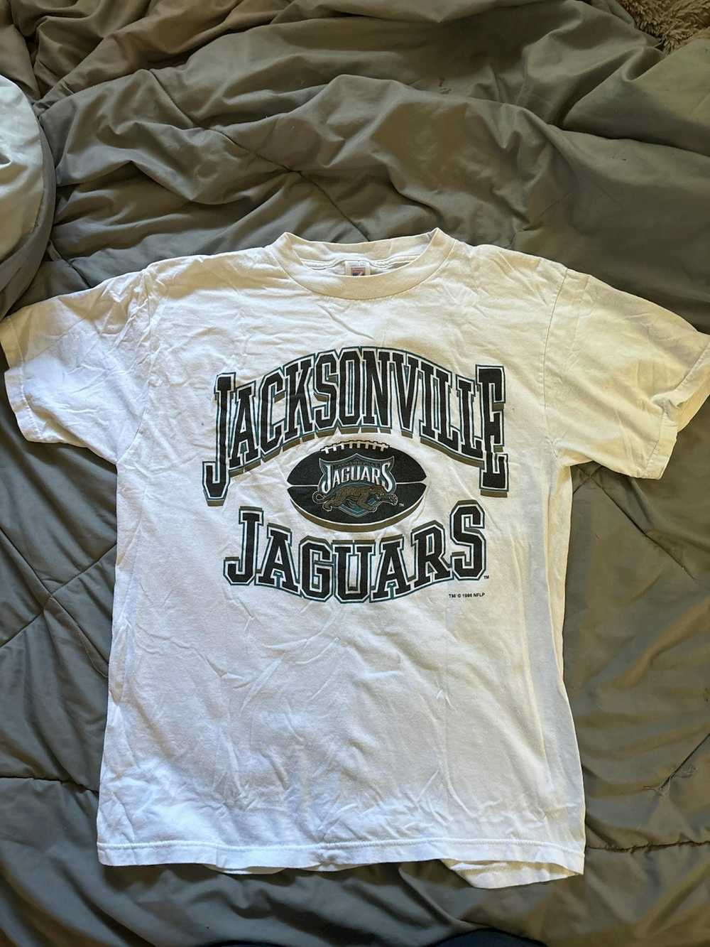Logo 7 Vintage Jacksonville jaguars t shirt - image 1