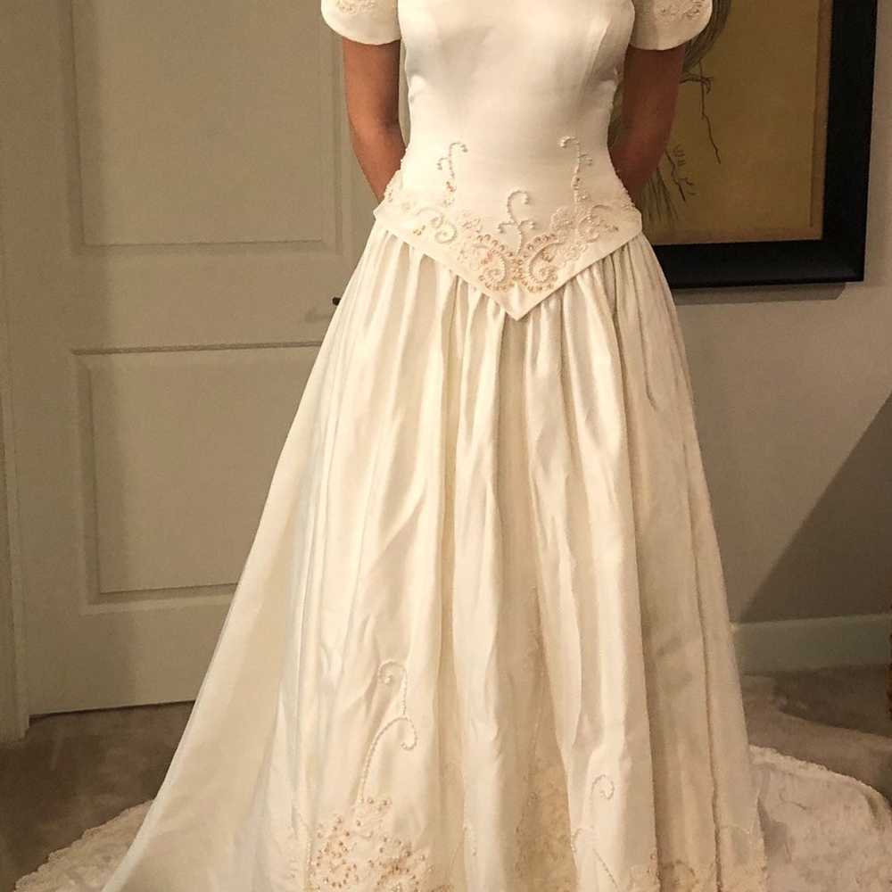 Wedding Dress- Make an Offer - image 3