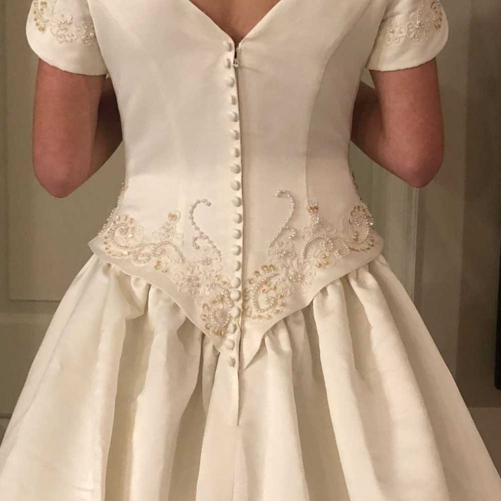 Wedding Dress- Make an Offer - image 4